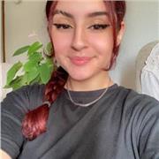 Hola! Soy Thiara, doy clases particulares a nivel de primaria. Me especializo principalmente en catalán, pero puedo enseñar lengua castellana y dar refuerzo en cualquier materia